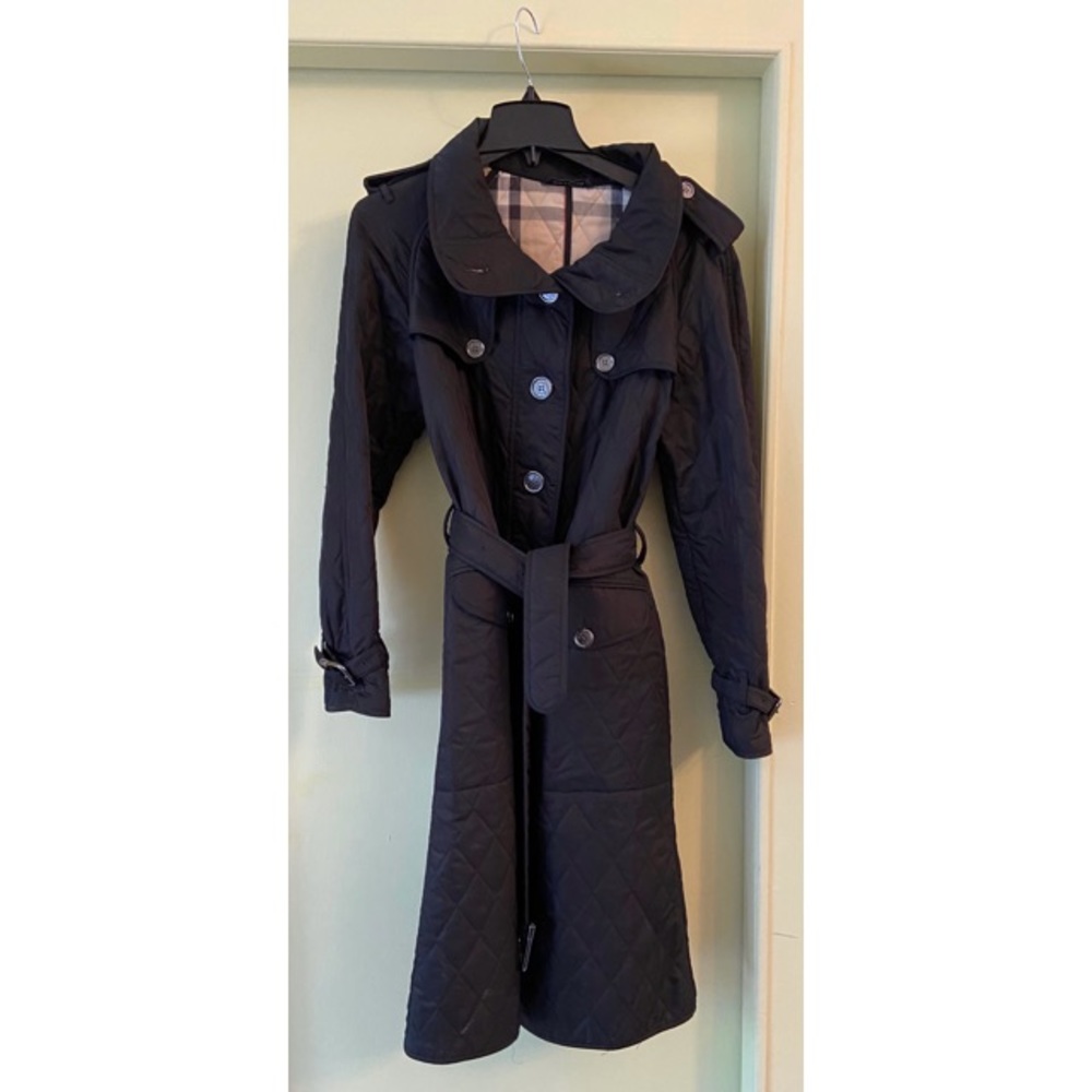 Burberry London Women’s Black Trench Coat; Size M